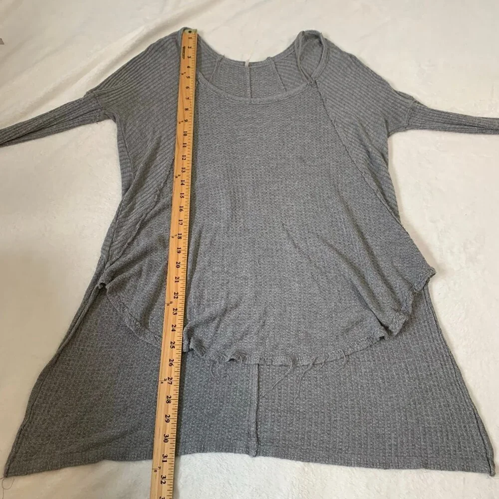 Free People Ventura Gray Waffle Knit Thermal Scoop Neck High‎ Low Top Small